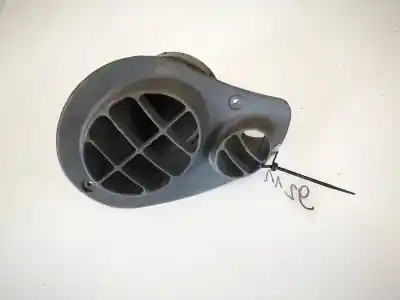 Pièce détachée automobile d'occasion grille d'aération pour renault laguna (b56) 2.0 références oem iam 7700824994