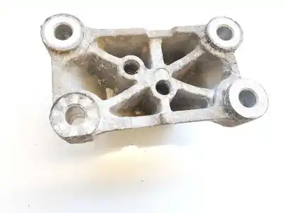 Second-hand car spare part engine support for kia ceed (ed) 1.6 crdi 115 oem iam references   