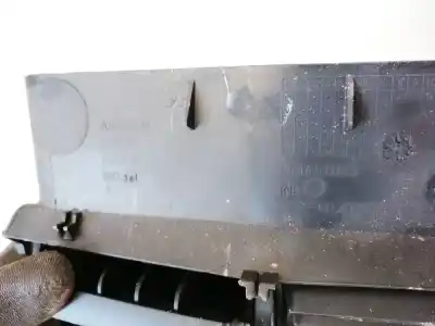 Pezzo di ricambio per auto di seconda mano griglia di aerazione per citroen jumpy ii furgoneta 1.6 hdi 90 8v riferimenti oem iam 9634511177  a1079302