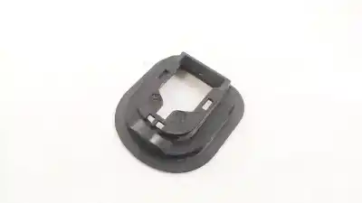 Pièce détachée automobile d'occasion plastiques pour opel astra j lim. 1.7 16v cdti références oem iam 24437967