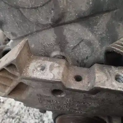 Second-hand car spare part engine support for skoda octavia combi (1z5) 1.9 tdi dpf oem iam references 03g199207f  