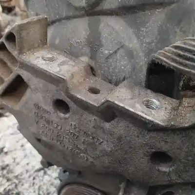 Second-hand car spare part engine support for skoda octavia combi (1z5) 1.9 tdi dpf oem iam references 03g199207f  