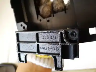 Pezzo di ricambio per auto di seconda mano plastica per ford kuga (cbv) 2.0 tdci cat riferimenti oem iam 17d940  