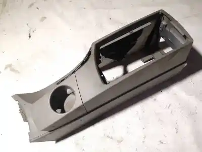 Peça sobressalente para automóvel em segunda mão plásticos por bmw x3 (e83) 2.0d referências oem iam 