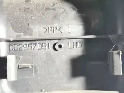 Автозапчастина б/у пластика для mazda 5 berl. (cr) 2.0 crtd active+ (105kw) посилання на oem iam cc2957051  