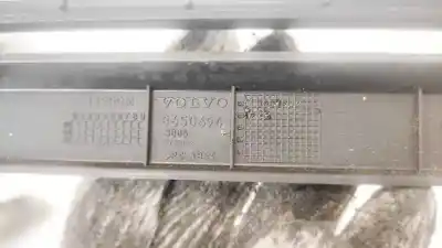 Pezzo di ricambio per auto di seconda mano plastica per volvo v50 (545) 1.6 d riferimenti oem iam 8650694  3865