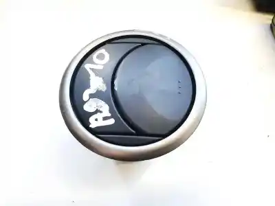 Second-hand car spare part air ventilation grille for mazda 2 (dy) 1.25 (dy3w) oem iam references d374