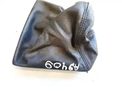 Peça sobressalente para automóvel em segunda mão plásticos por bmw x3 (e83) 2.0d referências oem iam 340363203