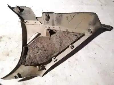 Pezzo di ricambio per auto di seconda mano plastiche per opel astra g caravan 1.7 16v dti cat (y 17 dt / lr6) riferimenti oem iam 90562510  2202098