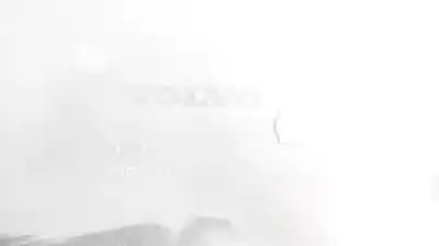 Pezzo di ricambio per auto di seconda mano plastica per volvo v50 (545) 1.6 d riferimenti oem iam 9486848  11137