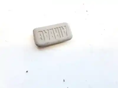 Peça sobressalente para automóvel em segunda mão plásticos por bmw x3 (e83) 2.0d referências oem iam 82260552