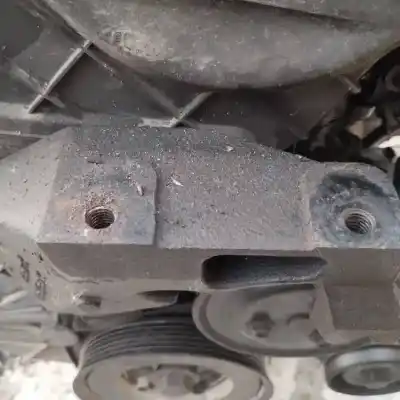 Second-hand car spare part engine support for opel meriva b 1.7 16v cdti oem iam references 332233673  