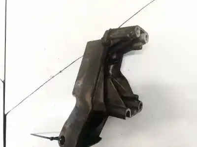 Pièce détachée automobile d'occasion support moteur pour volkswagen golf v (1k1) 1.4 16v références oem iam 036199275  