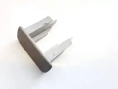 Pezzo di ricambio per auto di seconda mano plastica per opel zafira b 1.9 cdti riferimenti oem iam   