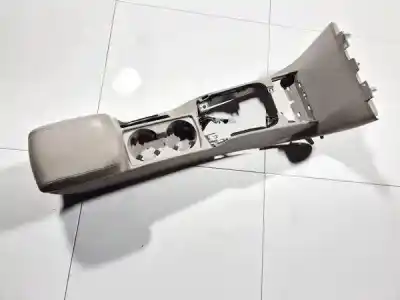 Second-hand car spare part plastics for volvo v50 (545) 2.0 d oem iam references 8687408  