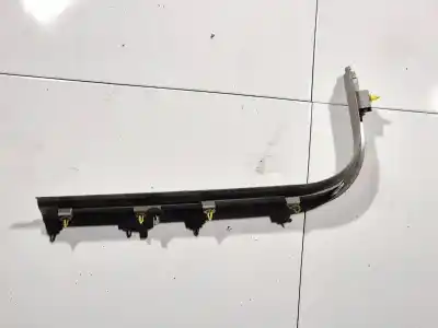 Peça sobressalente para automóvel em segunda mão plásticos por volvo v50 (545) 2.0 d referências oem iam 