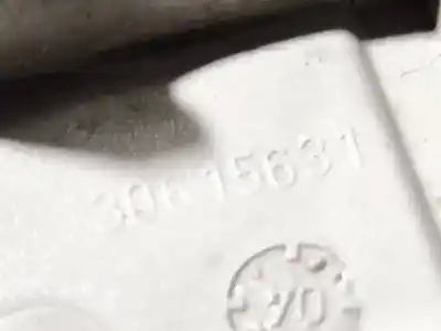 Pezzo di ricambio per auto di seconda mano plastica per volvo v50 (545) 2.0 d riferimenti oem iam 30615631  