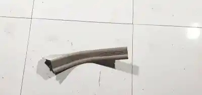 Peça sobressalente para automóvel em segunda mão plásticos por volvo v50 (545) 2.0 d referências oem iam 8641787