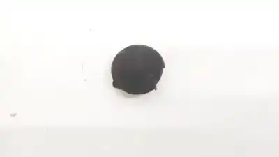 Pezzo di ricambio per auto di seconda mano plastica per nissan note (e11e) 1.6 16v cat riferimenti oem iam 849469u000  