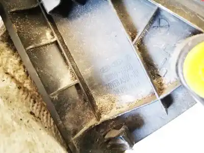 Pezzo di ricambio per auto di seconda mano plastica per kia ceed (ed) 1.6 crdi 115 riferimenti oem iam 839101h000  83910-1h000