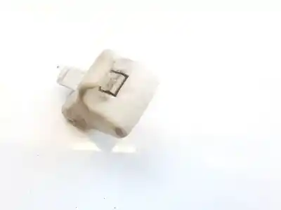 Pezzo di ricambio per auto di seconda mano plastica per ford focus iii 1.6 ti riferimenti oem iam   