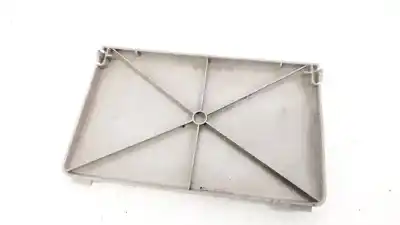 Pezzo di ricambio per auto di seconda mano plastica per volvo v50 (545) 2.0 d riferimenti oem iam 30639760  