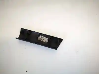 Pezzo di ricambio per auto di seconda mano plastica per volvo v50 (545) 2.0 d riferimenti oem iam 8679685  