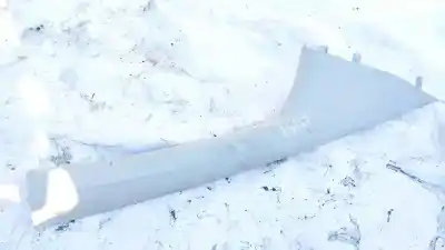 Peça sobressalente para automóvel em segunda mão plásticos por ford kuga (cbv) 2.0 tdci cat referências oem iam 8v41s03198afw