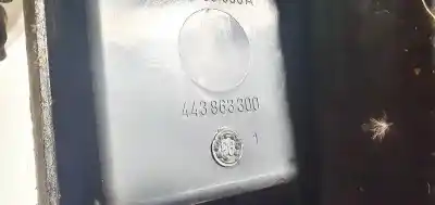 Pezzo di ricambio per auto di seconda mano plastica per audi 80 avant 1.9 tdi riferimenti oem iam 443863300  