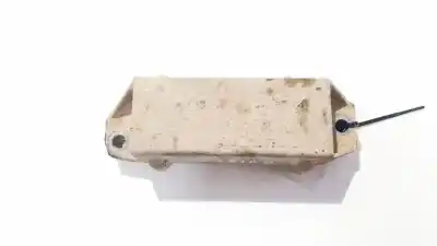 Peça sobressalente para automóvel em segunda mão plásticos por volvo v50 (545) 2.0 d referências oem iam 30714071