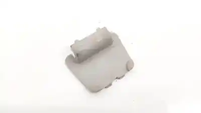 Peça sobressalente para automóvel em segunda mão plásticos por volvo v50 (545) 2.0 d referências oem iam 