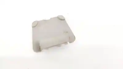 Peça sobressalente para automóvel em segunda mão plásticos por volvo v50 (545) 2.0 d referências oem iam 