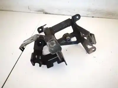 Second-hand car spare part plastics for skoda superb (3u4) 1.9 tdi oem iam references 4b0614119aa  