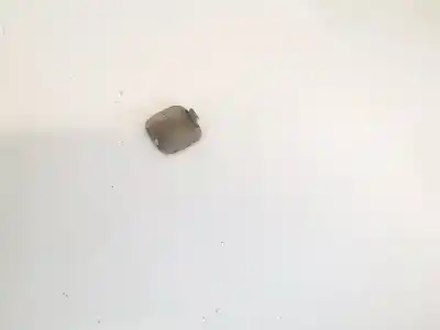 Pezzo di ricambio per auto di seconda mano plastica per volvo xc90 2.4 diesel cat riferimenti oem iam   