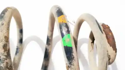 Автозапчасти б/у амортирующая пружина за volkswagen passat variant (3b5) 1.8 ссылки oem iam   