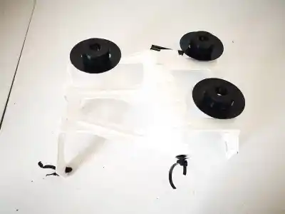 Pezzo di ricambio per auto di seconda mano plastica per ford focus turn. (cb8) 1.6 tdci cat riferimenti oem iam   