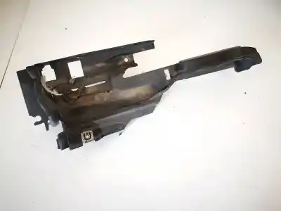 Pezzo di ricambio per auto di seconda mano plastica per ford focus turn. (cb8) 1.6 tdci cat riferimenti oem iam bm51a02476ae