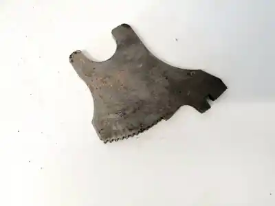 Pezzo di ricambio per auto di seconda mano plastica per audi 80 avant 1.9 tdi riferimenti oem iam   