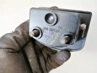 Pezzo di ricambio per auto di seconda mano plastica per audi 80 avant 1.9 tdi riferimenti oem iam 8a9887267  