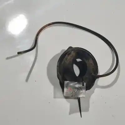 Pezzo di ricambio per auto di seconda mano plastica per audi 80 avant 1.9 tdi riferimenti oem iam   