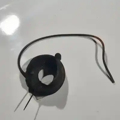 Pezzo di ricambio per auto di seconda mano plastica per audi 80 avant 1.9 tdi riferimenti oem iam 