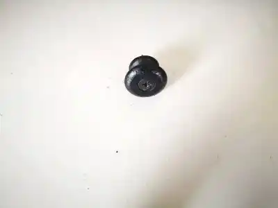 Peça sobressalente para automóvel em segunda mão plásticos por hyundai i30 1.6 crdi cat referências oem iam 