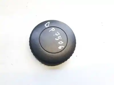 Second-hand car spare part plastics for volkswagen passat variant (3c5) 1.9 tdi oem iam references 1j0881673  