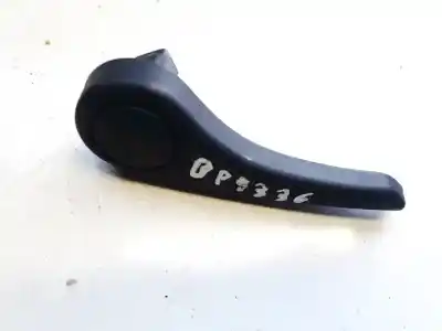 Pièce détachée automobile d'occasion plastiques pour opel astra j lim. 1.7 16v cdti références oem iam 5175505