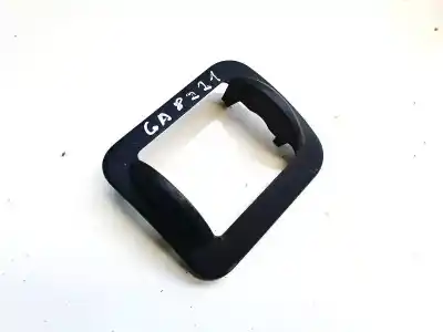 Pezzo di ricambio per auto di seconda mano plastica per kia ceed (ed) 1.6 crdi 115 riferimenti oem iam 893961h010  89396-1h010