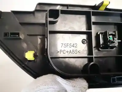 Second-hand car spare part climate control for toyota auris 1.8 16v oem iam references 75f542  