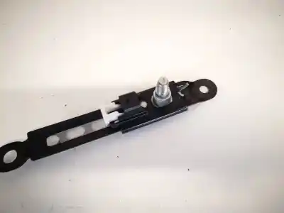 Pezzo di ricambio per auto di seconda mano plastica per toyota auris 1.8 16v riferimenti oem iam   