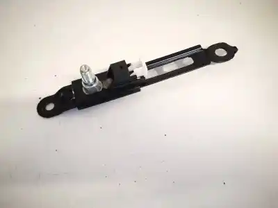 Second-hand car spare part plastics for toyota auris 1.8 16v oem iam references 