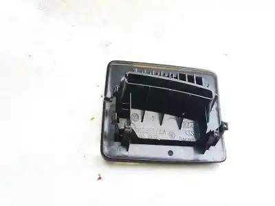 Second-hand car spare part plastics for volkswagen passat b6 variant (3c5) 2.0 fsi oem iam references 3c0857781a  