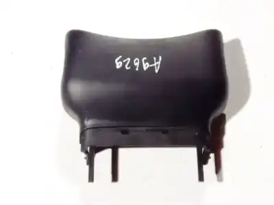 Pezzo di ricambio per auto di seconda mano plastica per volvo v50 (545) 2.0 d riferimenti oem iam 30680134